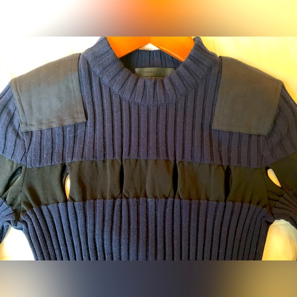 Alexander Wang navy blue ribbed dress with cutouts and épaullet details. Small - Picture 3 of 7